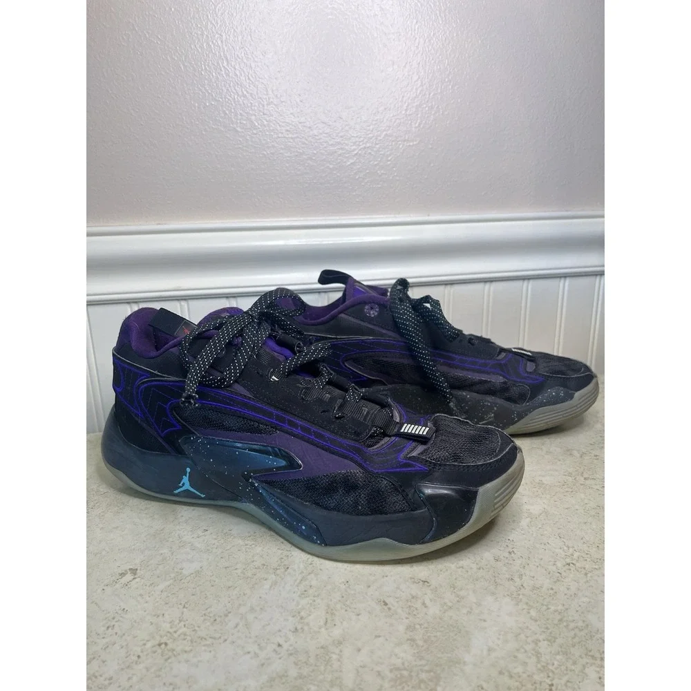 Jordan Luka 2 Cave Purple Sneaker Men Size 9 DX8733-001 Black Pitch Violet Kicks